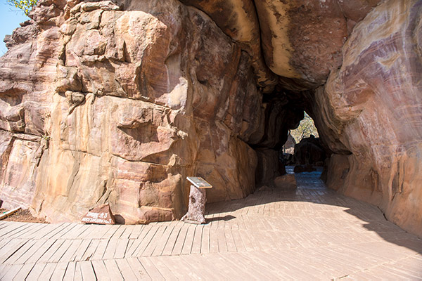 Bhimbetka-Rock-Shelter
